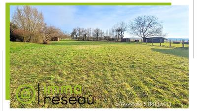 Terrain constructible - 1 723 m²
