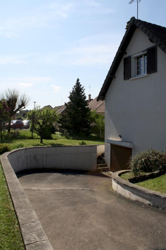 Pavillon - 130 m² - 6 pièces