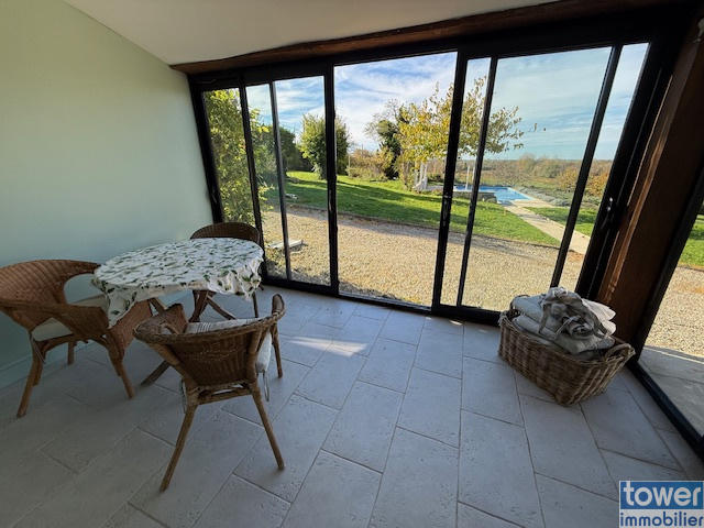 Maison - 171 m² - 6 pièces