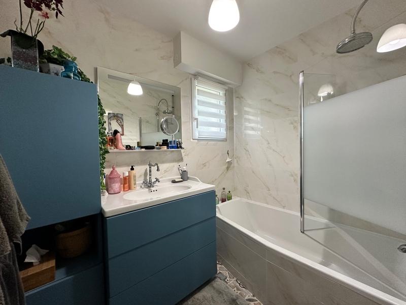 Appartement - 86 m² - 4 pièces