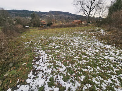 Terrain - 1 600 m²