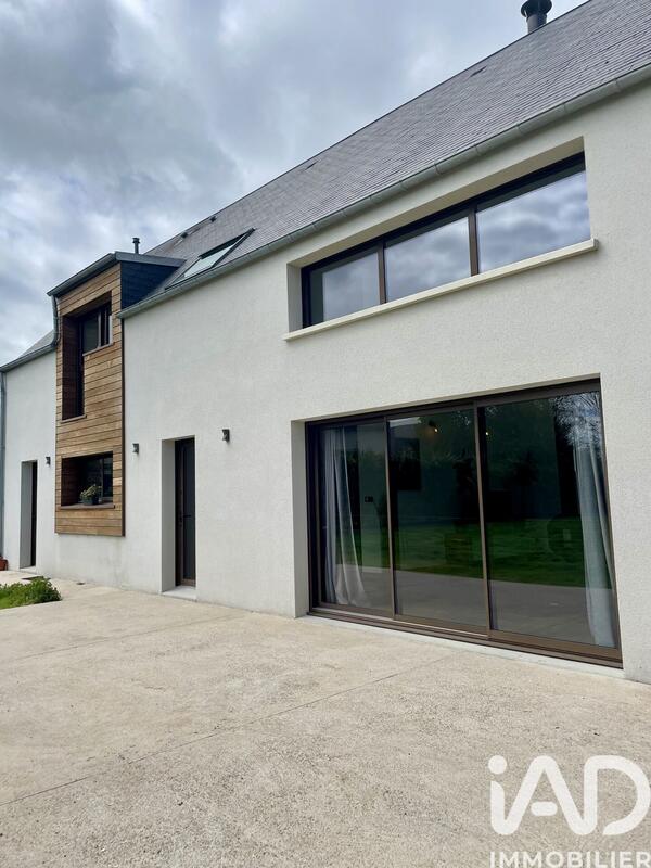 Maison de maîtres - 170 m² - 4 pièces