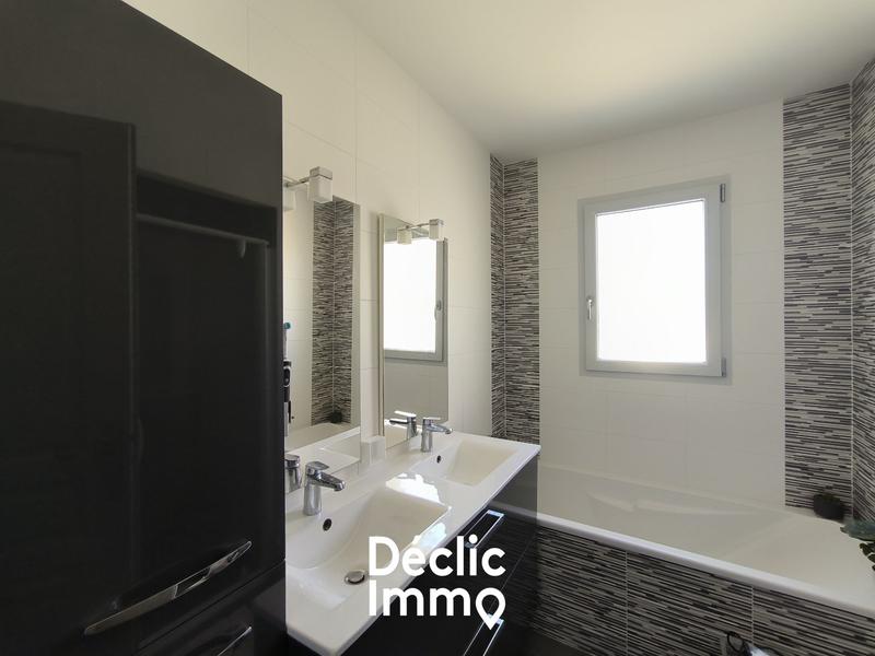 Maison contemporaine - 105 m² - 5 pièces