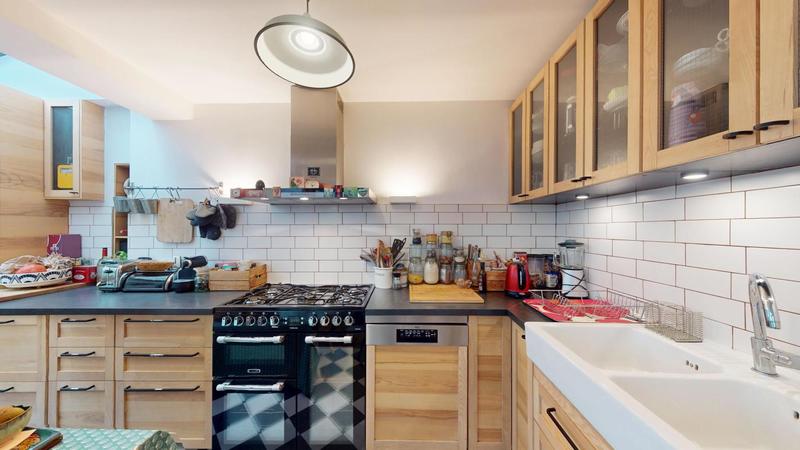 Maison - 103 m² - 5 pièces