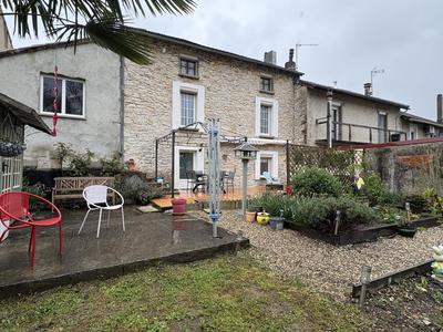 Maison - 155 m² - 6 pièces