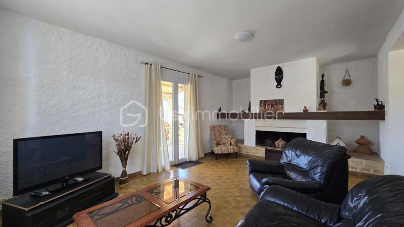 Maison en pierre - 223 m² - 7 pièces