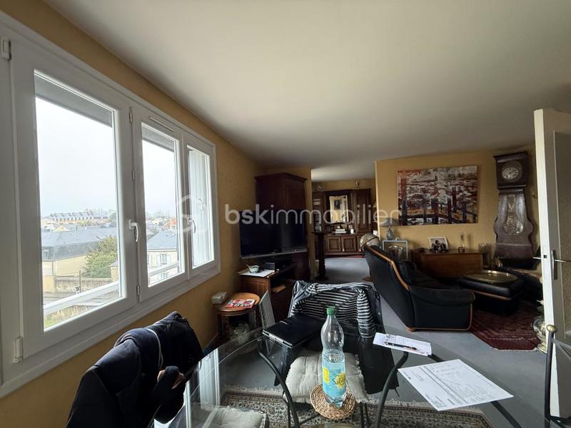 Appartement - 84 m² - 4 pièces