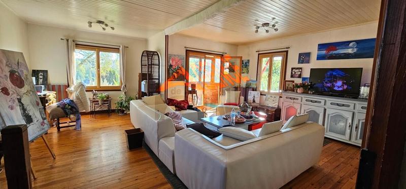 Maison - 145 m² - 5 pièces