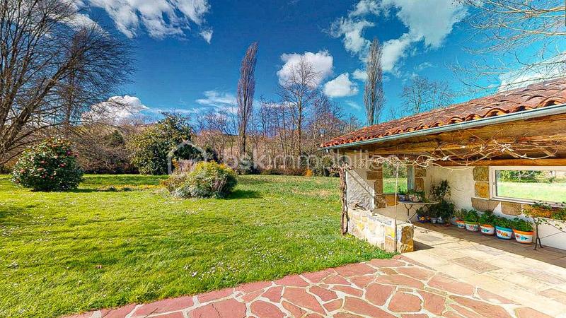 Moulin - 128 m² - 6 pièces