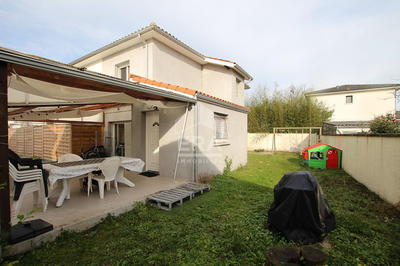 Maison - 66 m² - 4 pièces