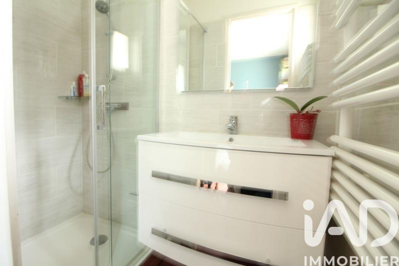 Maison - 180 m² - 6 pièces