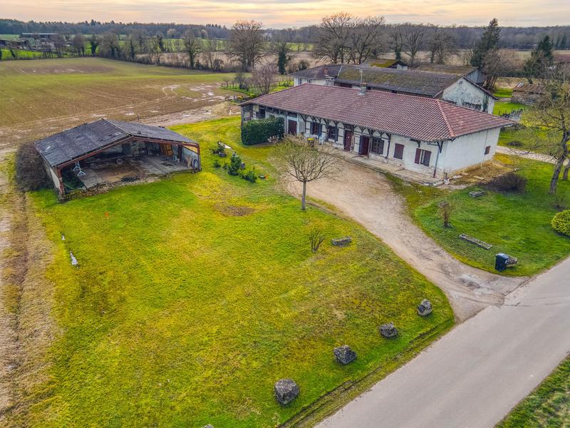 Terrain constructible - 941 m²