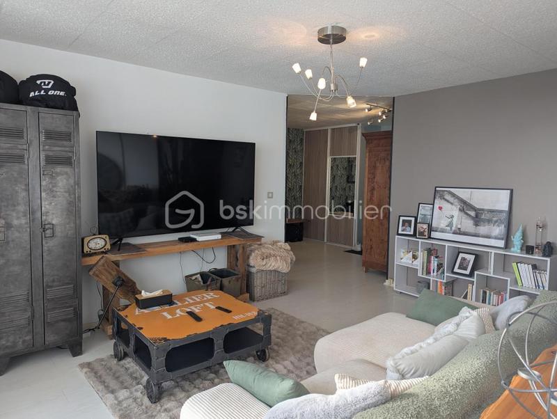 Appartement - 75 m² - 3 pièces