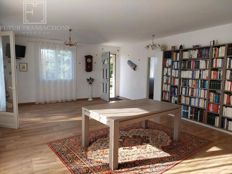 Maison - 158 m² - 9 pièces