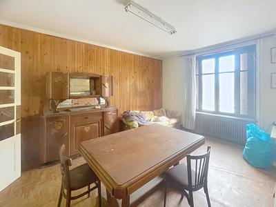 Maison - 204 m² - 8 pièces