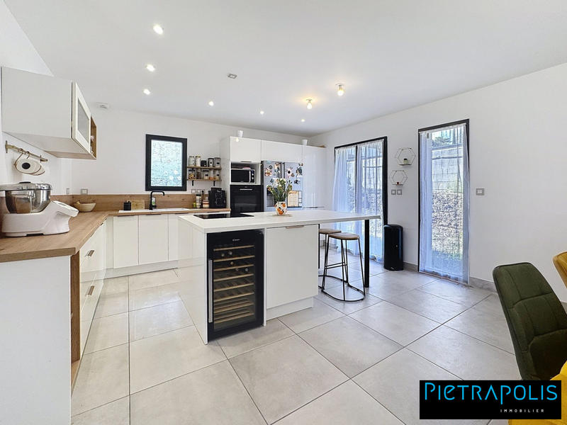 Maison - 112 m² - 5 pièces