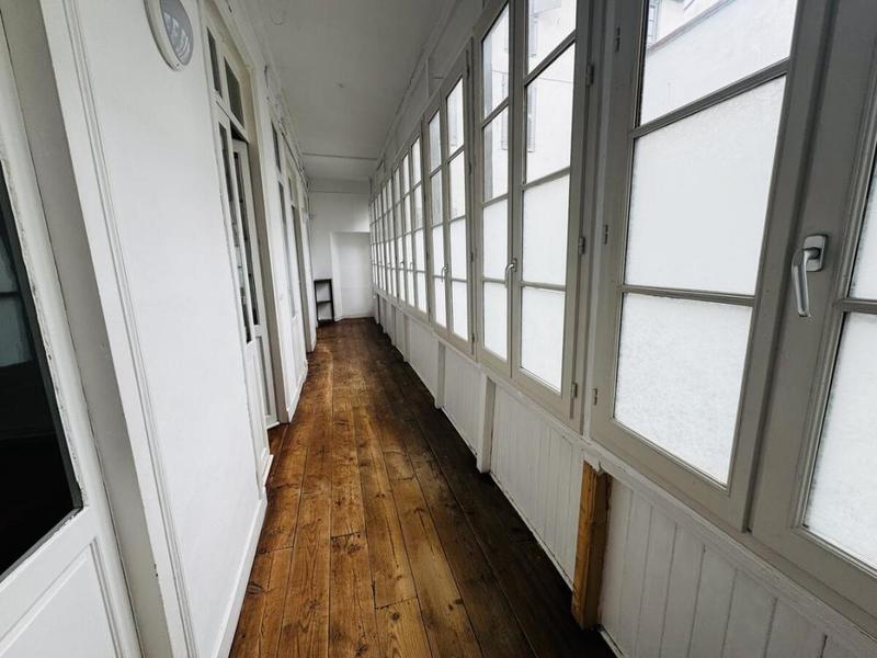 Appartement - 147 m² - 4 pièces