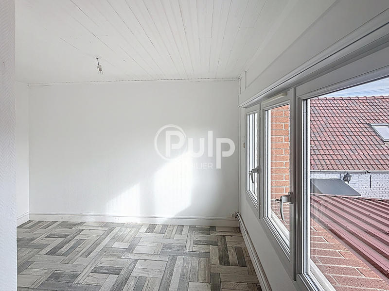 Maison - 176 m² - 8 pièces