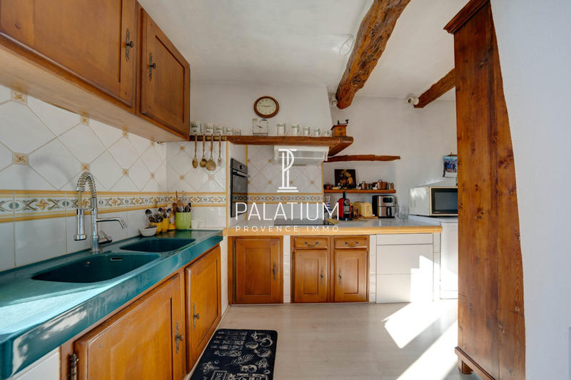 Maison - 284 m² - 12 pièces