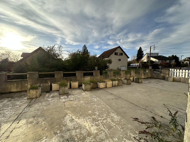 Appartement - 150 m² - 4 pièces