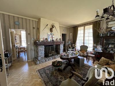 Maison - 190 m² - 9 pièces