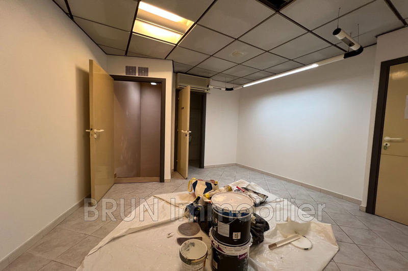 Local commercial - 80 m²