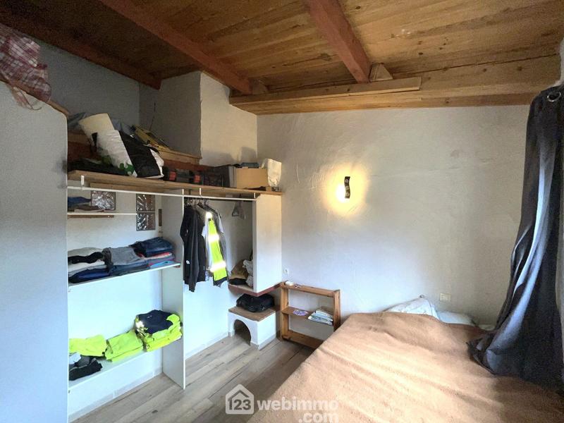 Maison - 245 m² - 9 pièces