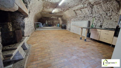 Maison - 80 m² - 1 pièce