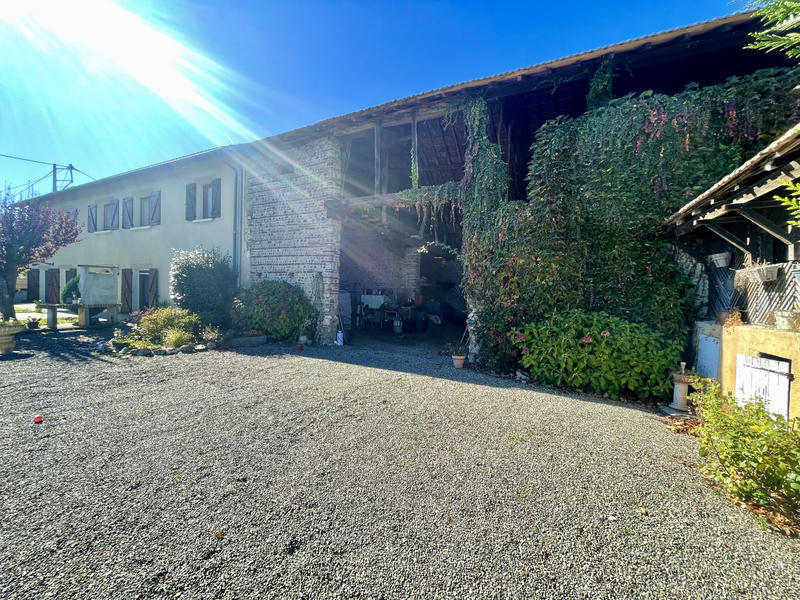 Maison - 183 m² - 5 pièces