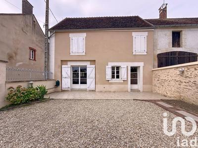 Maison de village - 111 m² - 5 pièces