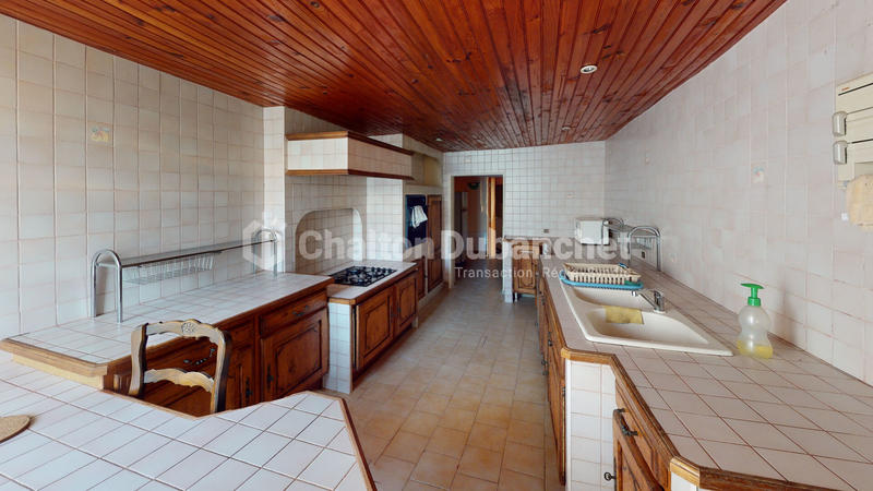 Maison - 170 m² - 6 pièces