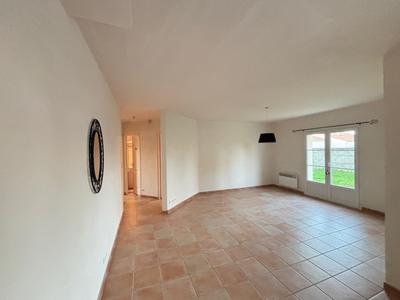Maison - 98 m² - 4 pièces