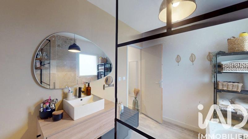 Maison - 99 m² - 4 pièces