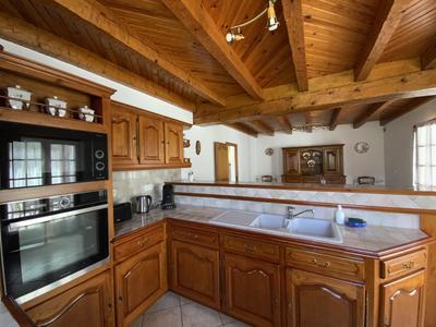 Maison traditionnelle - 167 m² - 7 pièces