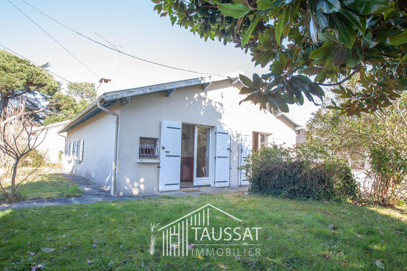 Maison - 96 m² - 4 pièces