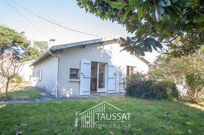 Maison - 96 m² - 4 pièces