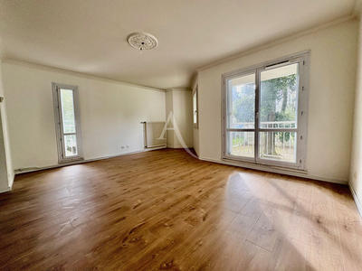 Appartement - 77 m² - 3 pièces