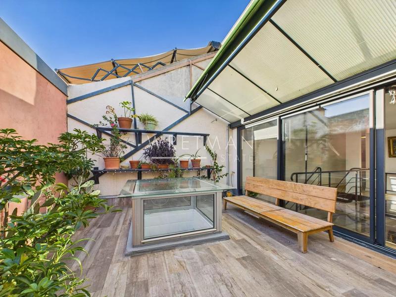 Loft - 86 m² - 4 pièces