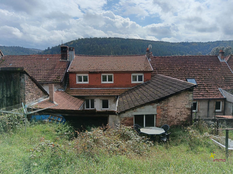 Immeuble - 216 m² - 5 pièces