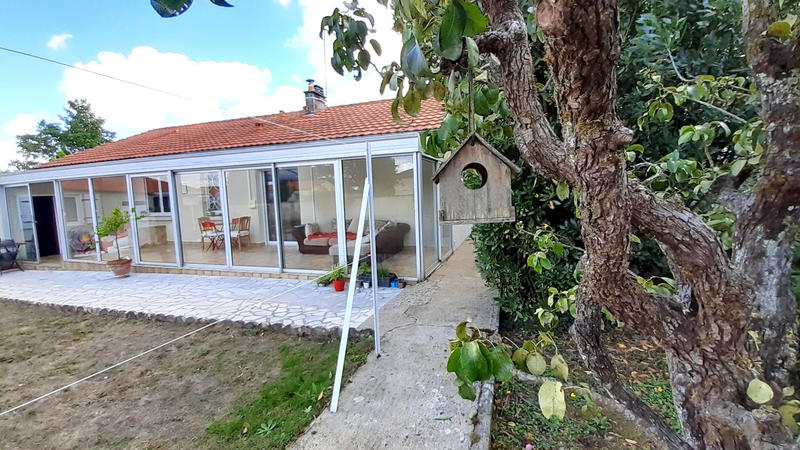 Maison - 90 m² - 4 pièces