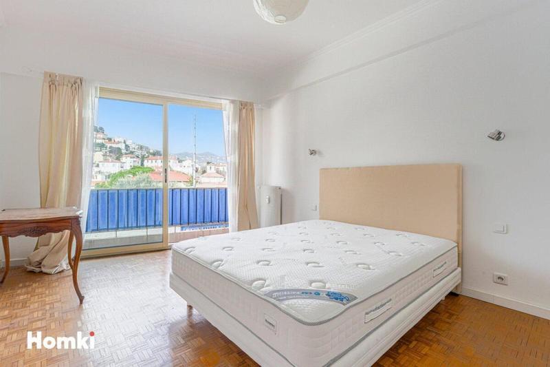 Appartement - 67 m² - 2 pièces