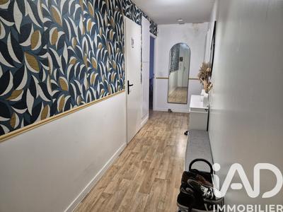 Appartement - 83 m² - 4 pièces