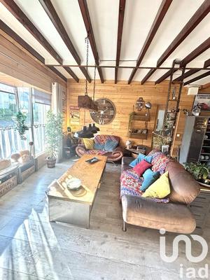 Maison - 229 m² - 10 pièces