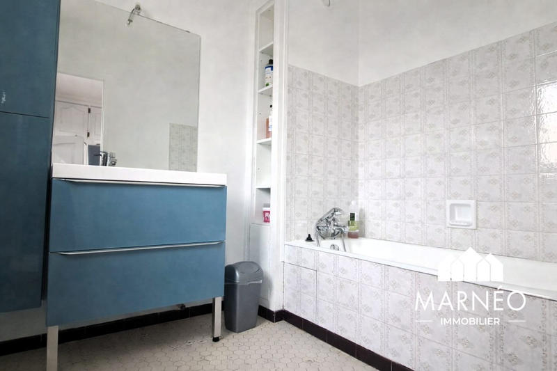 Appartement - 95 m² - 4 pièces