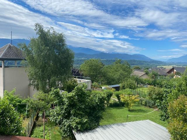 Appartement - 75 m² - 3 pièces