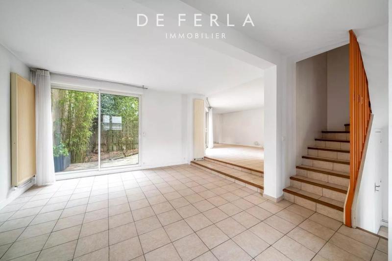 Maison - 163 m² - 7 pièces