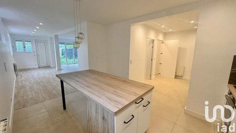 Maison - 127 m² - 5 pièces