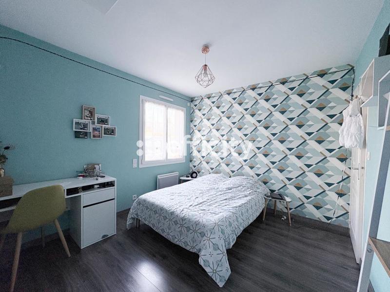 Pavillon - 100 m² - 5 pièces