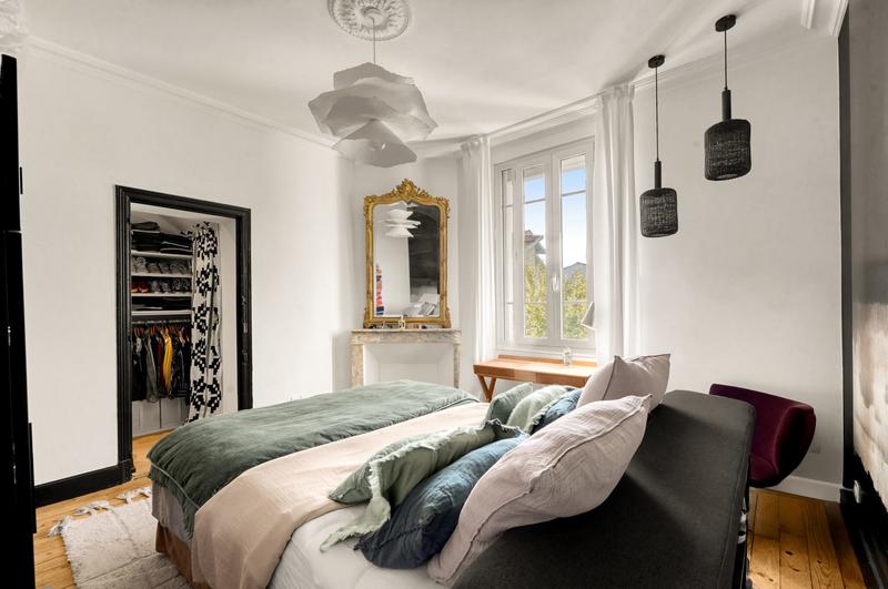 Appartement - 82 m² - 3 pièces