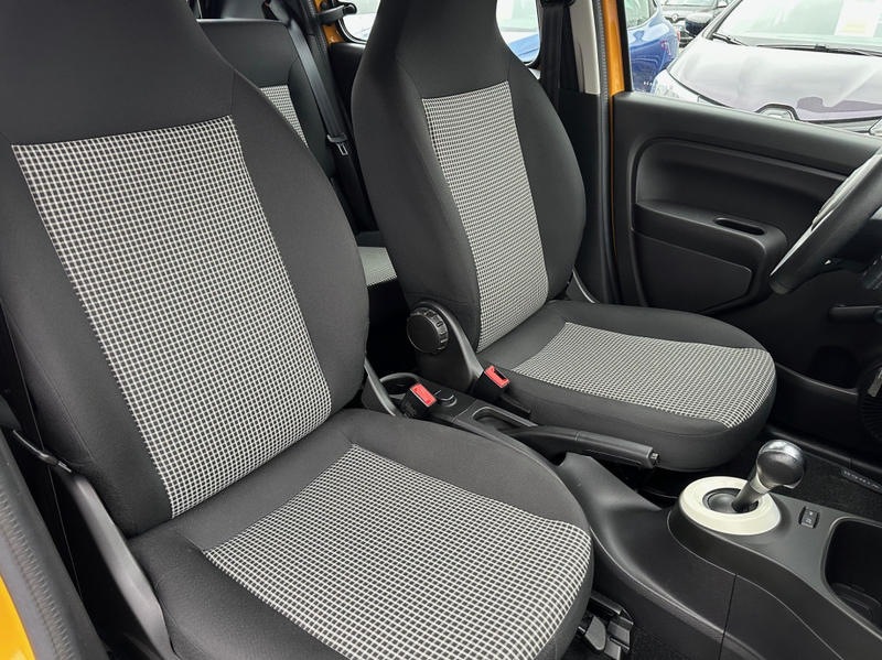 Renault Twingo III E-Tech Life